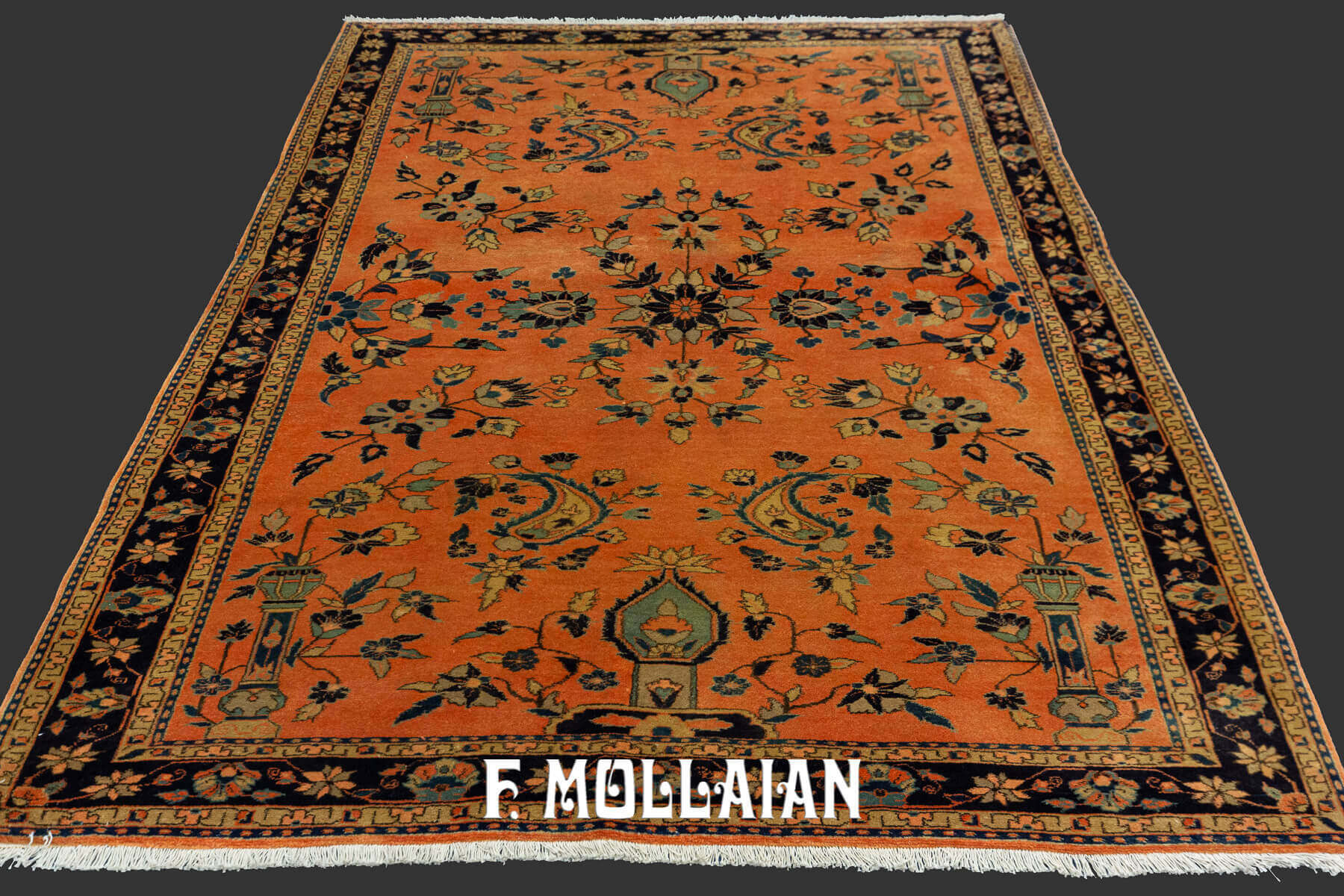 Small Antique Persian Hand-knotted Saruk Rug n°:89902475